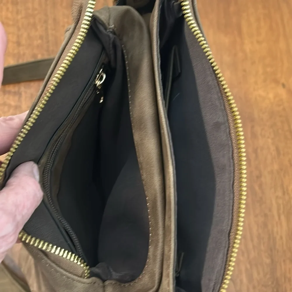 Faux Suede Crossbody bag with Open Pockets and Zip Closure Pockets